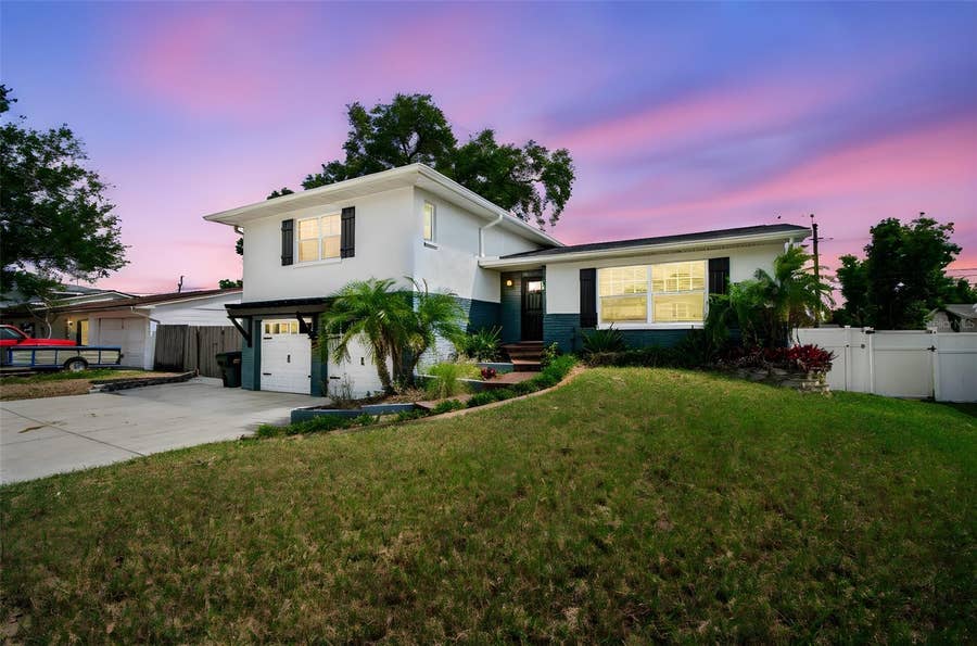 Property photo for 13548 BELLEWOOD AVENUE, Seminole, FL