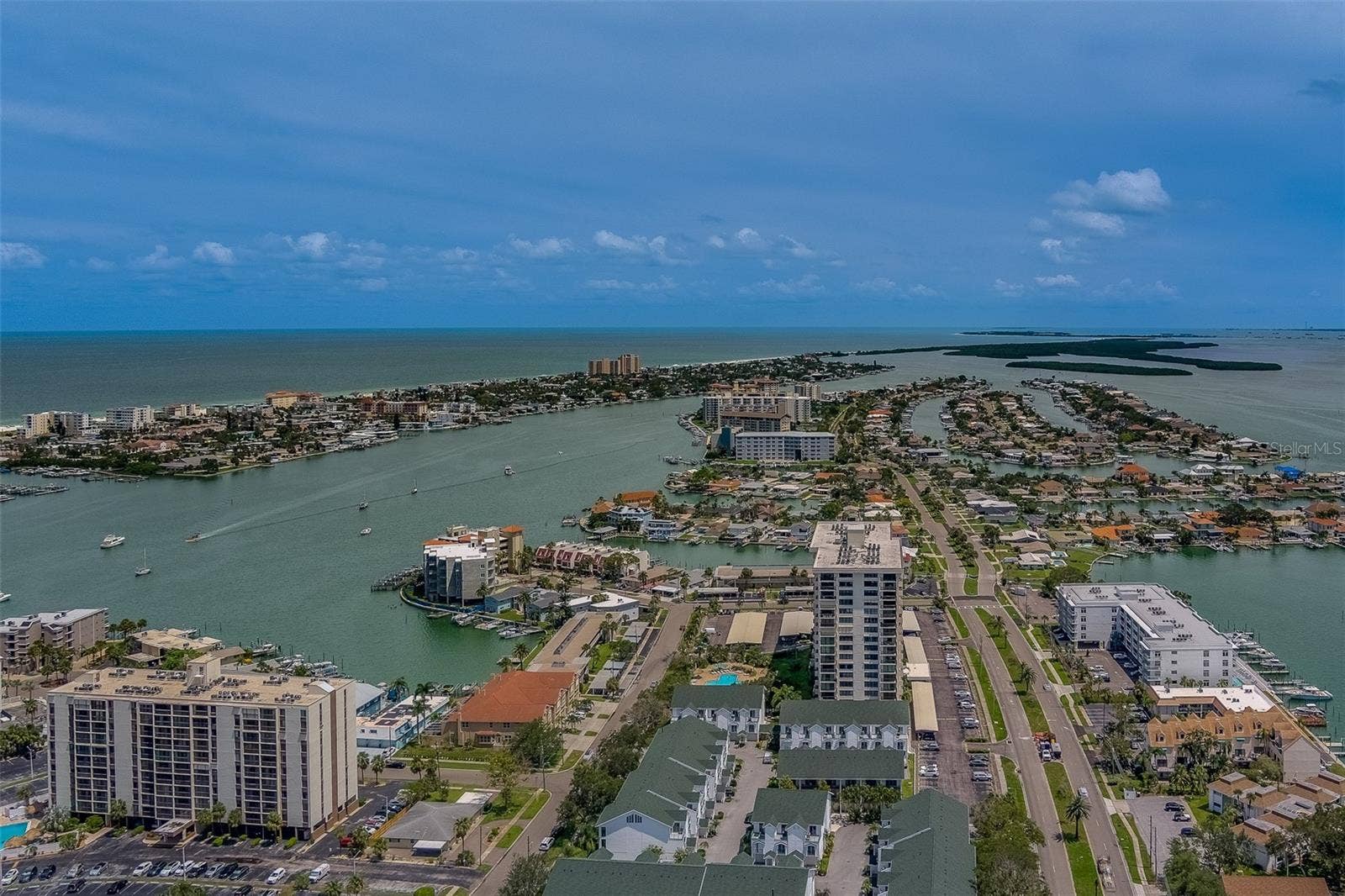 400 ISLAND WAY, #1109, Clearwater, FL 33767 400 ISLAND WAY, #1109, Clearwater, FL 33767