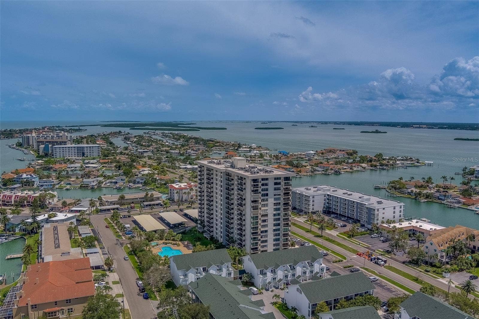 400 ISLAND WAY, #1109, Clearwater, FL 33767 400 ISLAND WAY, #1109, Clearwater, FL 33767