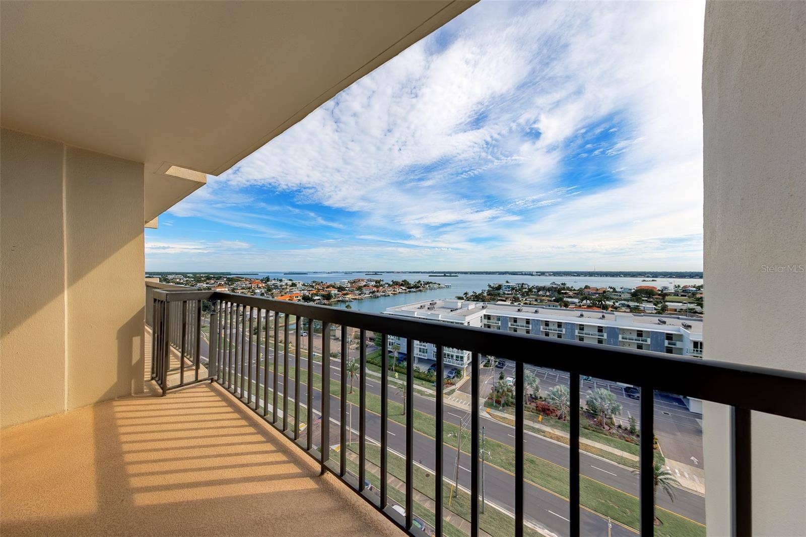 400 ISLAND WAY, #1109, Clearwater, FL 33767 400 ISLAND WAY, #1109, Clearwater, FL 33767