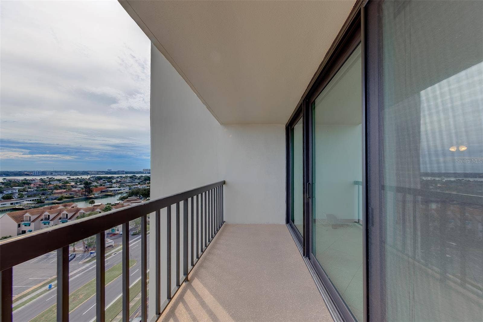 400 ISLAND WAY, #1109, Clearwater, FL 33767 400 ISLAND WAY, #1109, Clearwater, FL 33767
