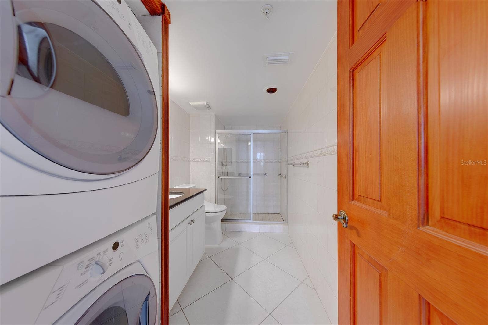 400 ISLAND WAY, #1109, Clearwater, FL 33767 400 ISLAND WAY, #1109, Clearwater, FL 33767