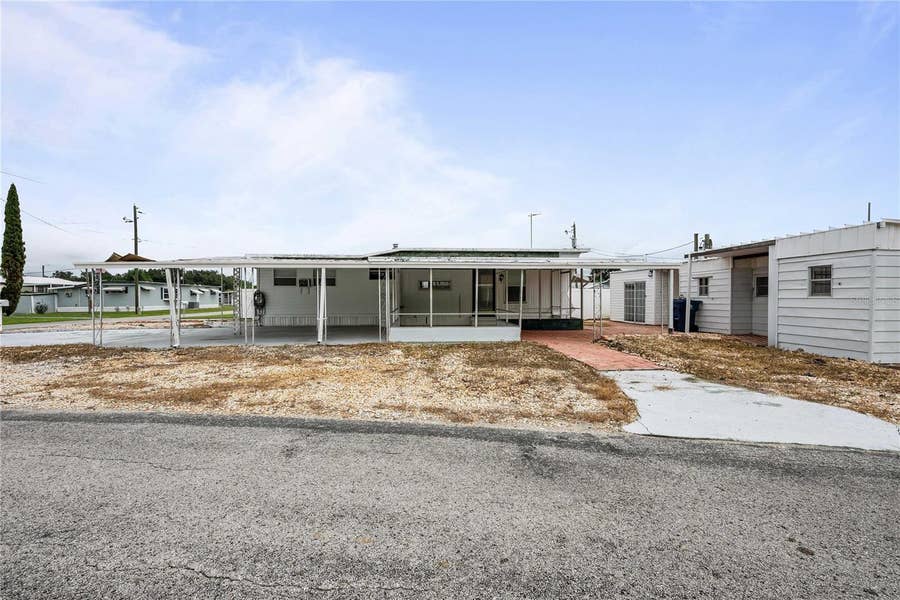 Property photo for 37234 CAROL AVE, Zephyrhills, FL