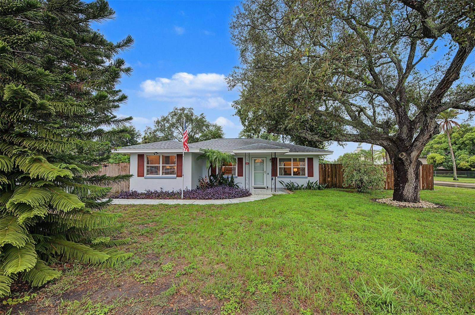 1402 NEBRASKA AVENUE, Palm Harbor, FL 34683 1402 NEBRASKA AVENUE, Palm Harbor, FL 34683