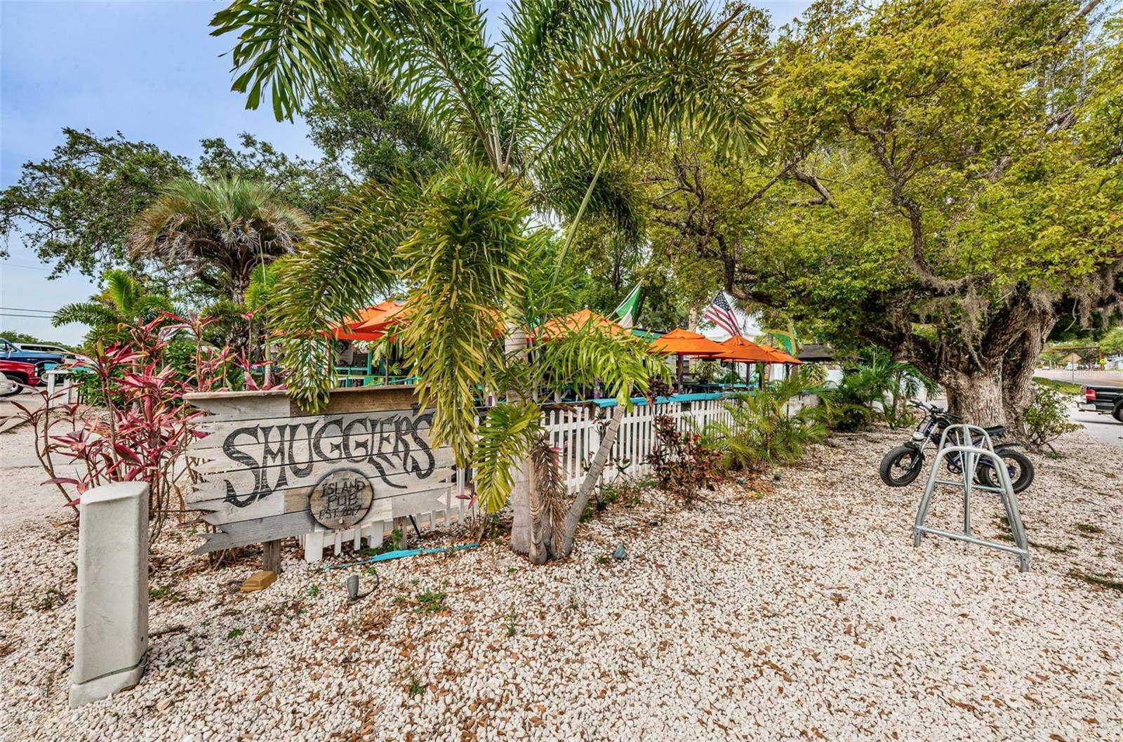 1402 NEBRASKA AVENUE, Palm Harbor, FL 34683 Walk To Smugglers