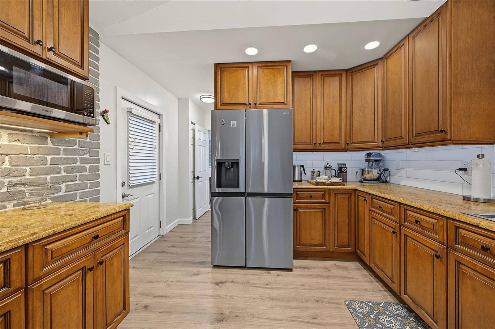 1402 NEBRASKA AVENUE, Palm Harbor, FL 34683 1402 NEBRASKA AVENUE, Palm Harbor, FL 34683