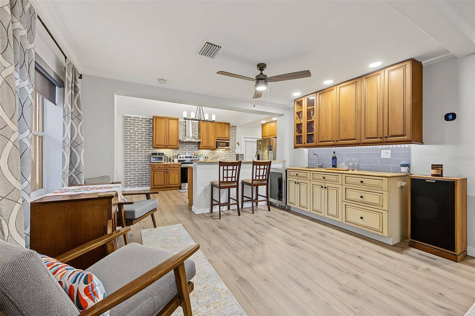 1402 NEBRASKA AVENUE, Palm Harbor, FL 34683 1402 NEBRASKA AVENUE, Palm Harbor, FL 34683