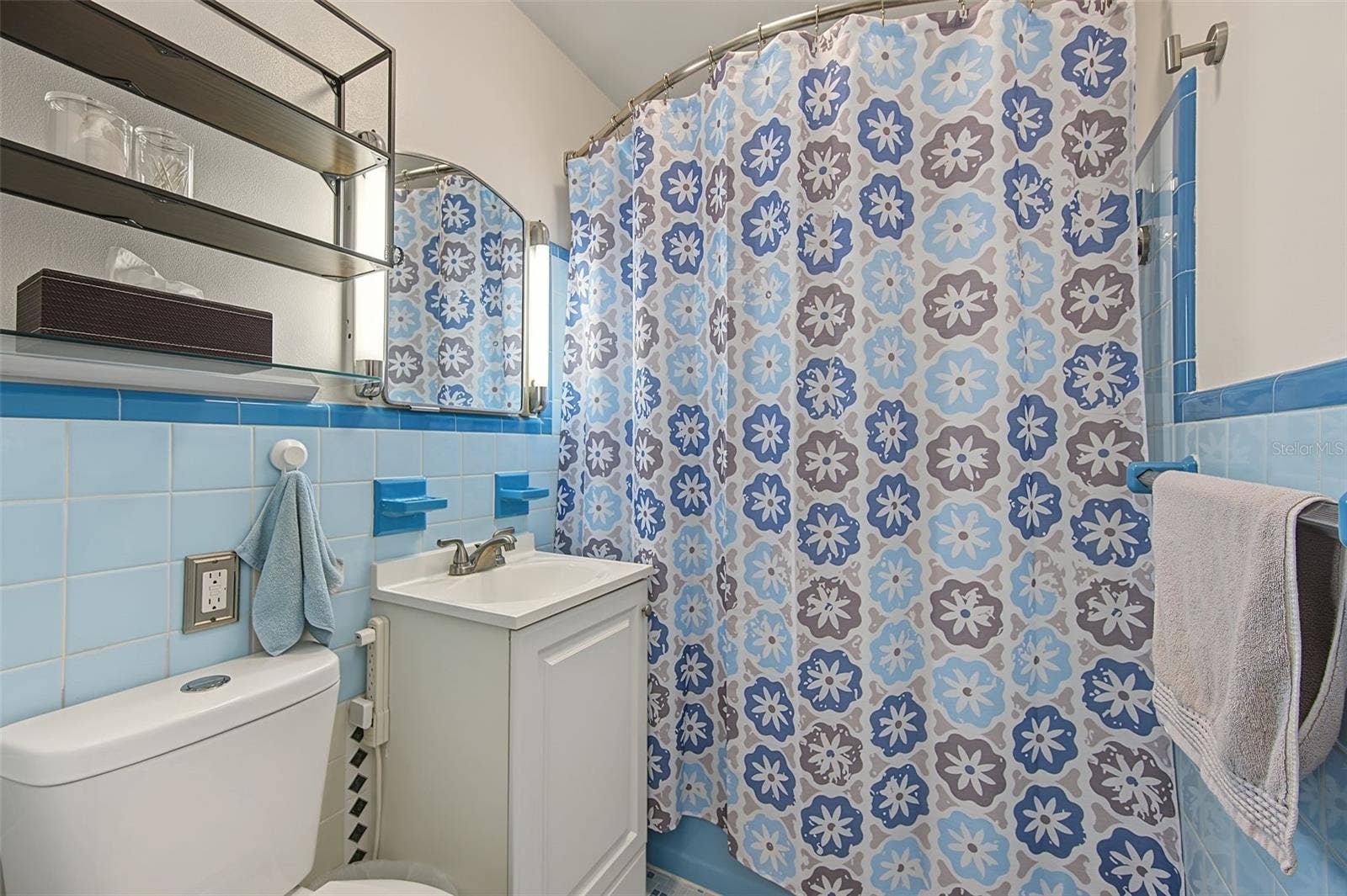 1402 NEBRASKA AVENUE, Palm Harbor, FL 34683 Primary Bath