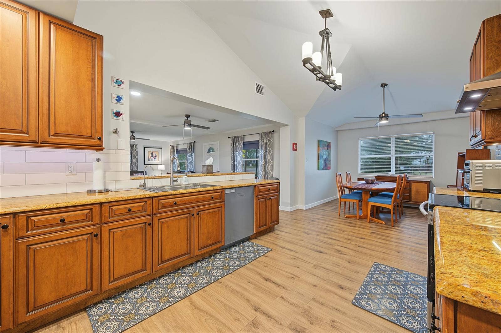 1402 NEBRASKA AVENUE, Palm Harbor, FL 34683 1402 NEBRASKA AVENUE, Palm Harbor, FL 34683