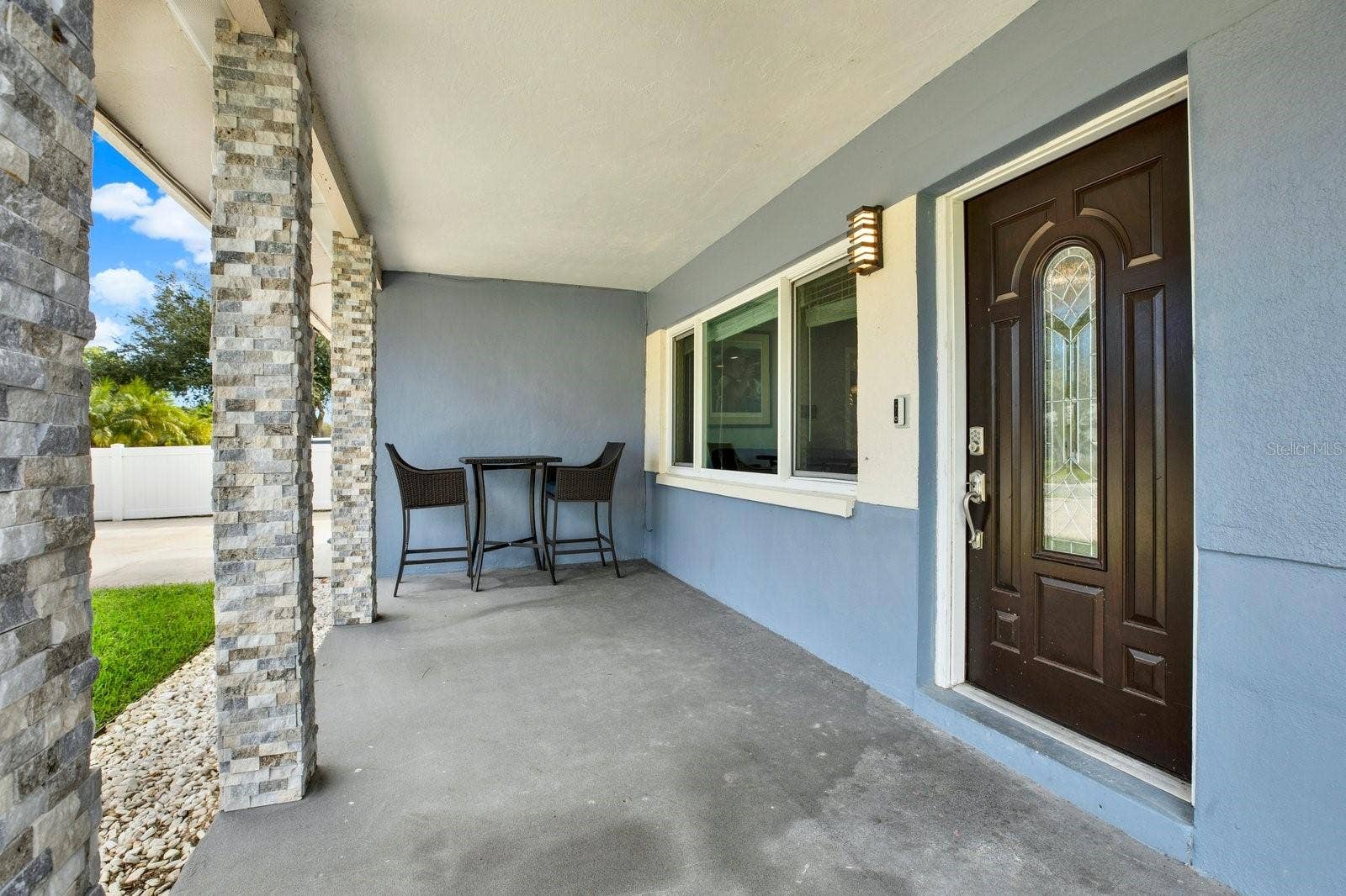 1000 59TH AVENUE S, St Petersburg, FL 33705