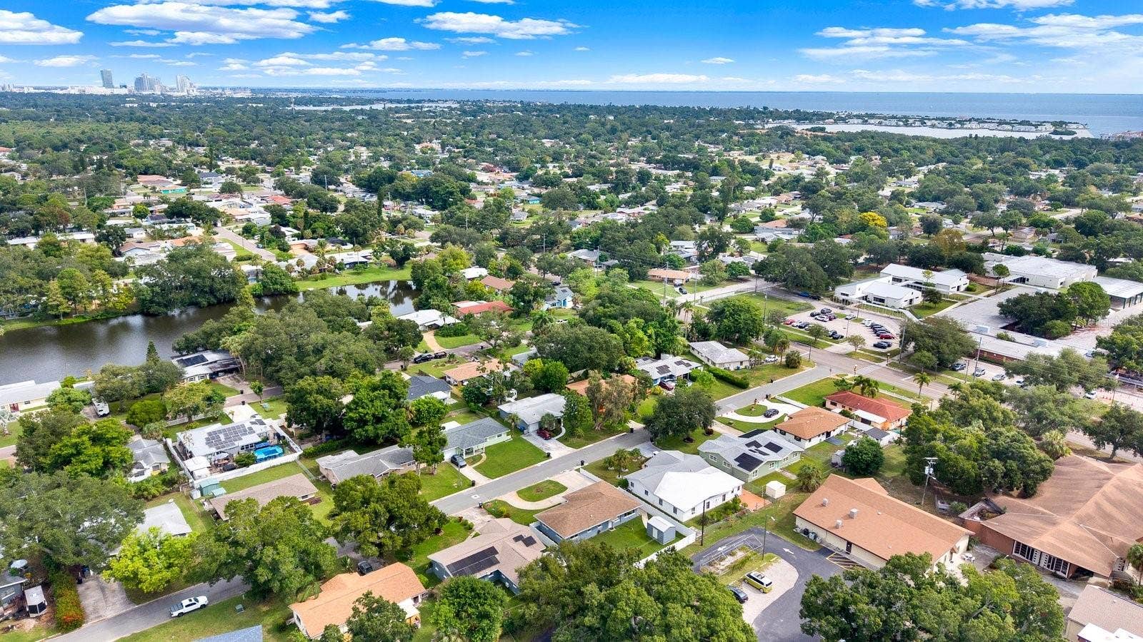 1000 59TH AVENUE S, St Petersburg, FL 33705