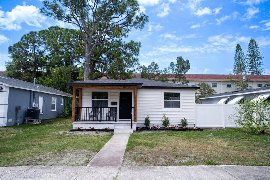 Property photo for 326 41ST AVENUE N, St Petersburg, FL