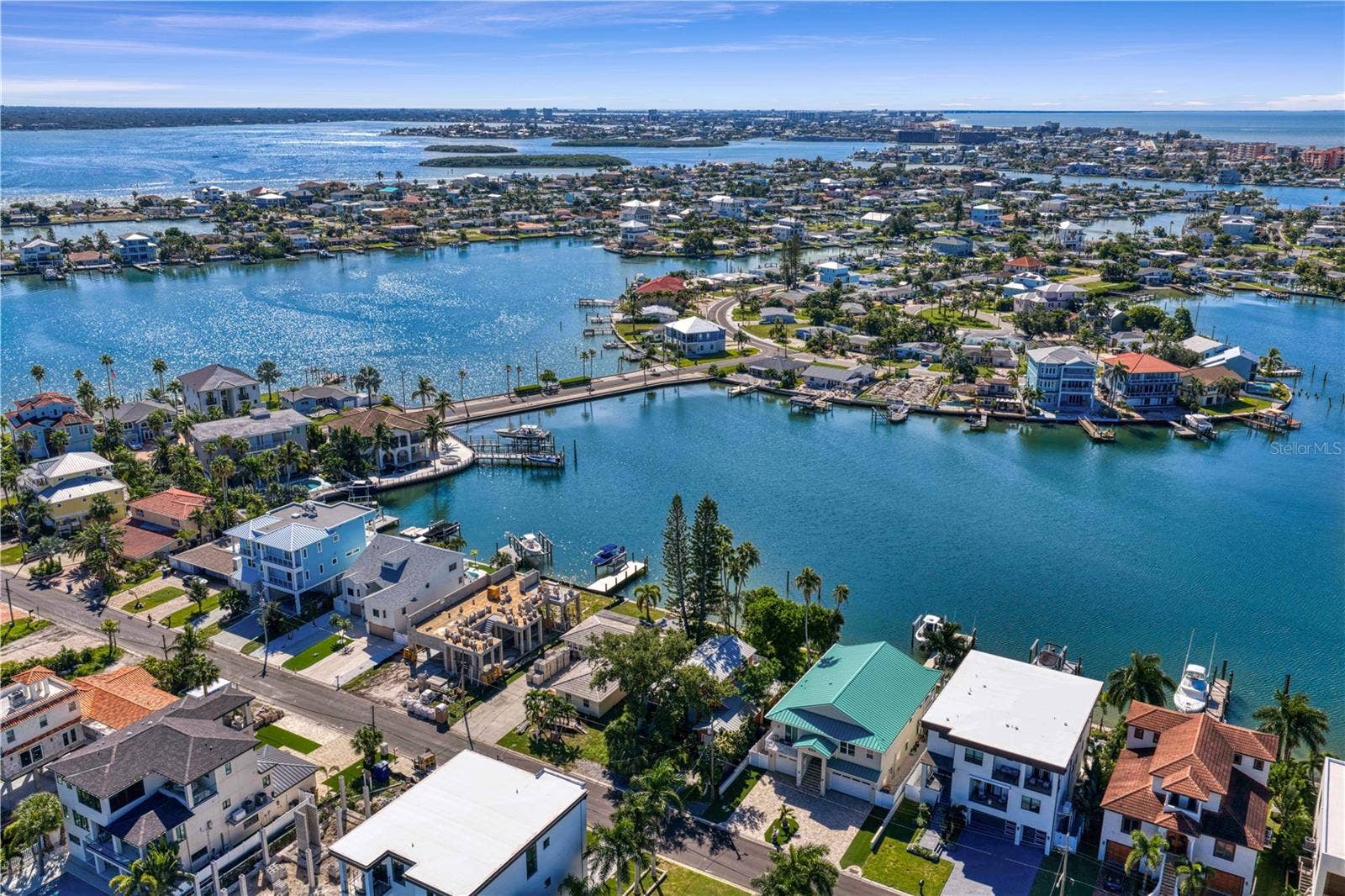 835 BAY POINT DRIVE, Madeira Beach, FL 33708