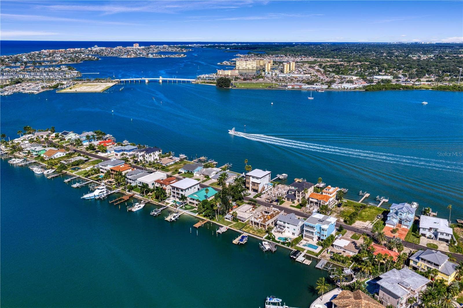 835 BAY POINT DRIVE, Madeira Beach, FL 33708