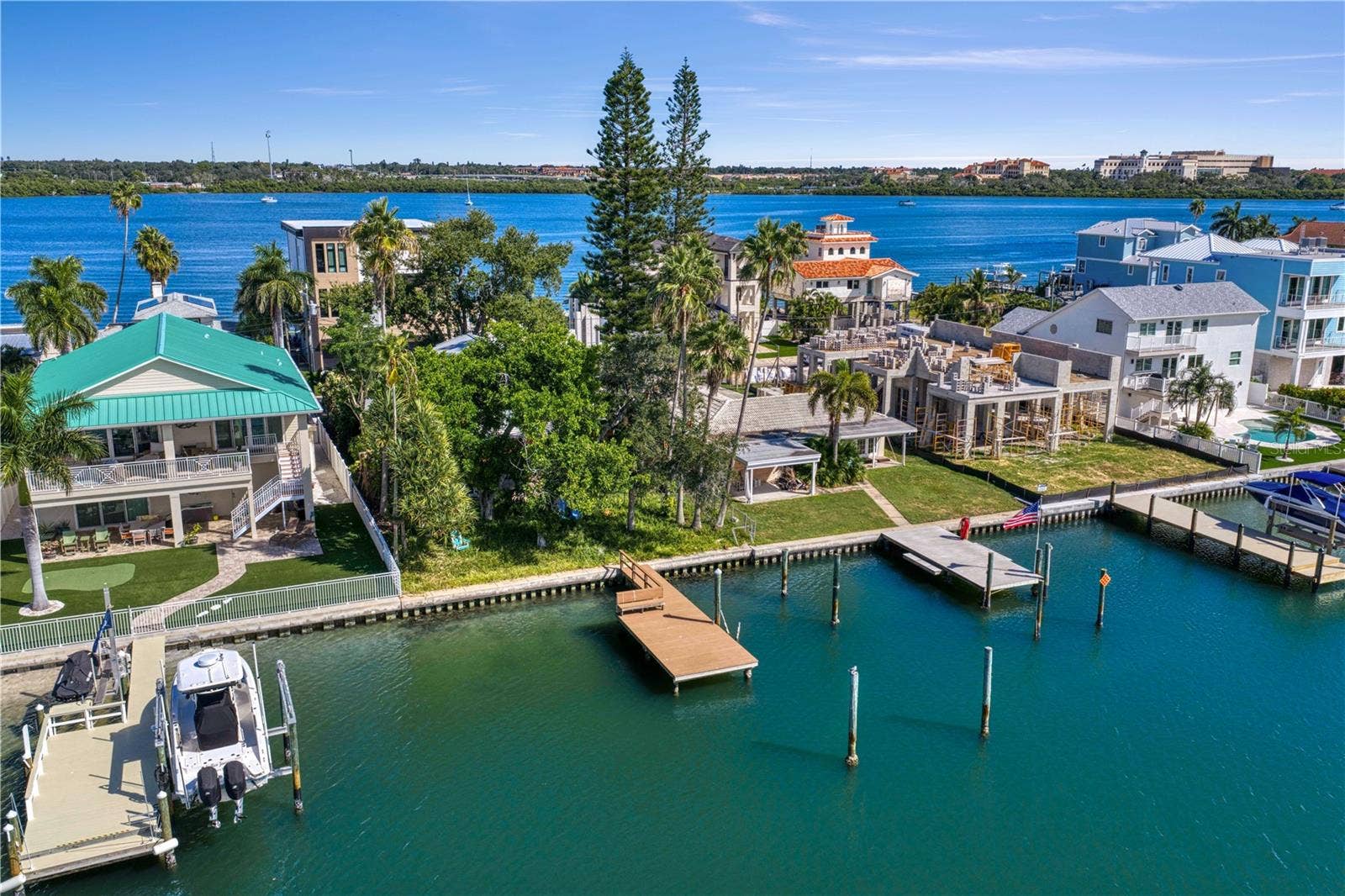 835 BAY POINT DRIVE, Madeira Beach, FL 33708
