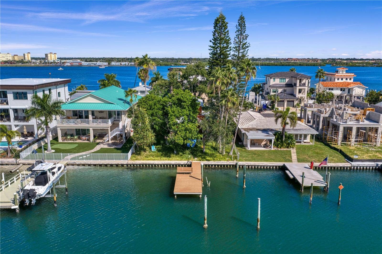 835 BAY POINT DRIVE, Madeira Beach, FL 33708