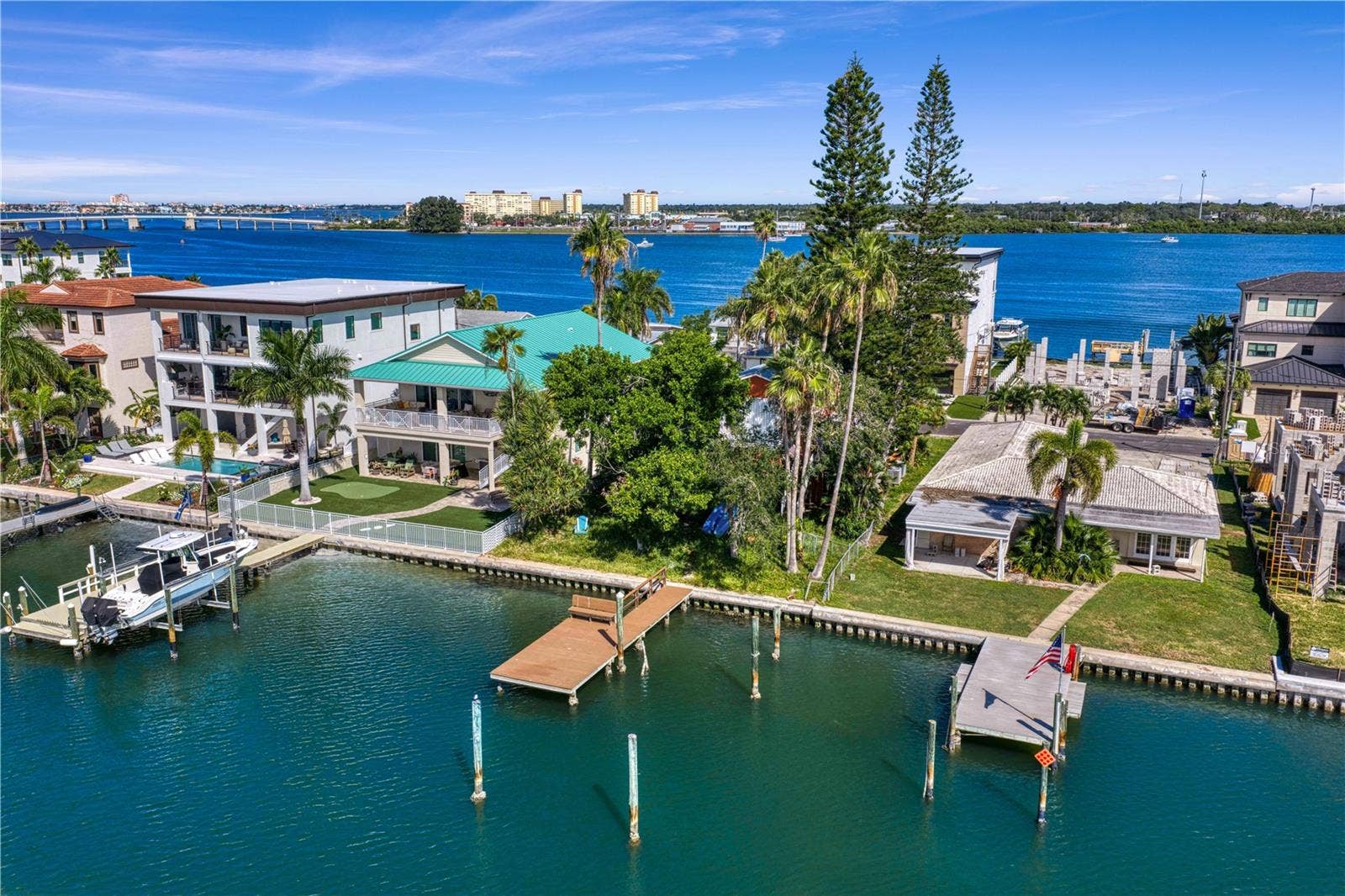 835 BAY POINT DRIVE, Madeira Beach, FL 33708