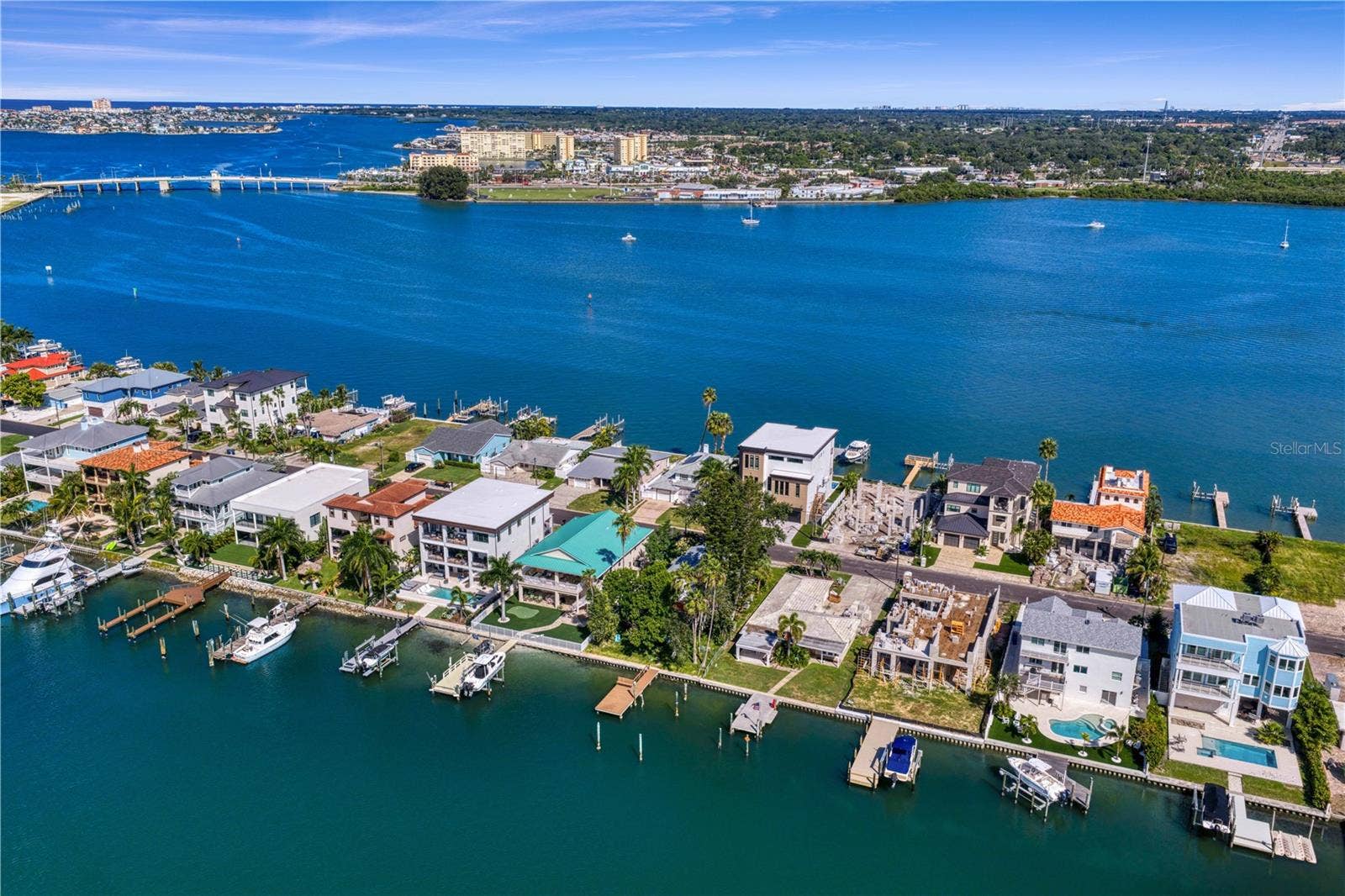 835 BAY POINT DRIVE, Madeira Beach, FL 33708