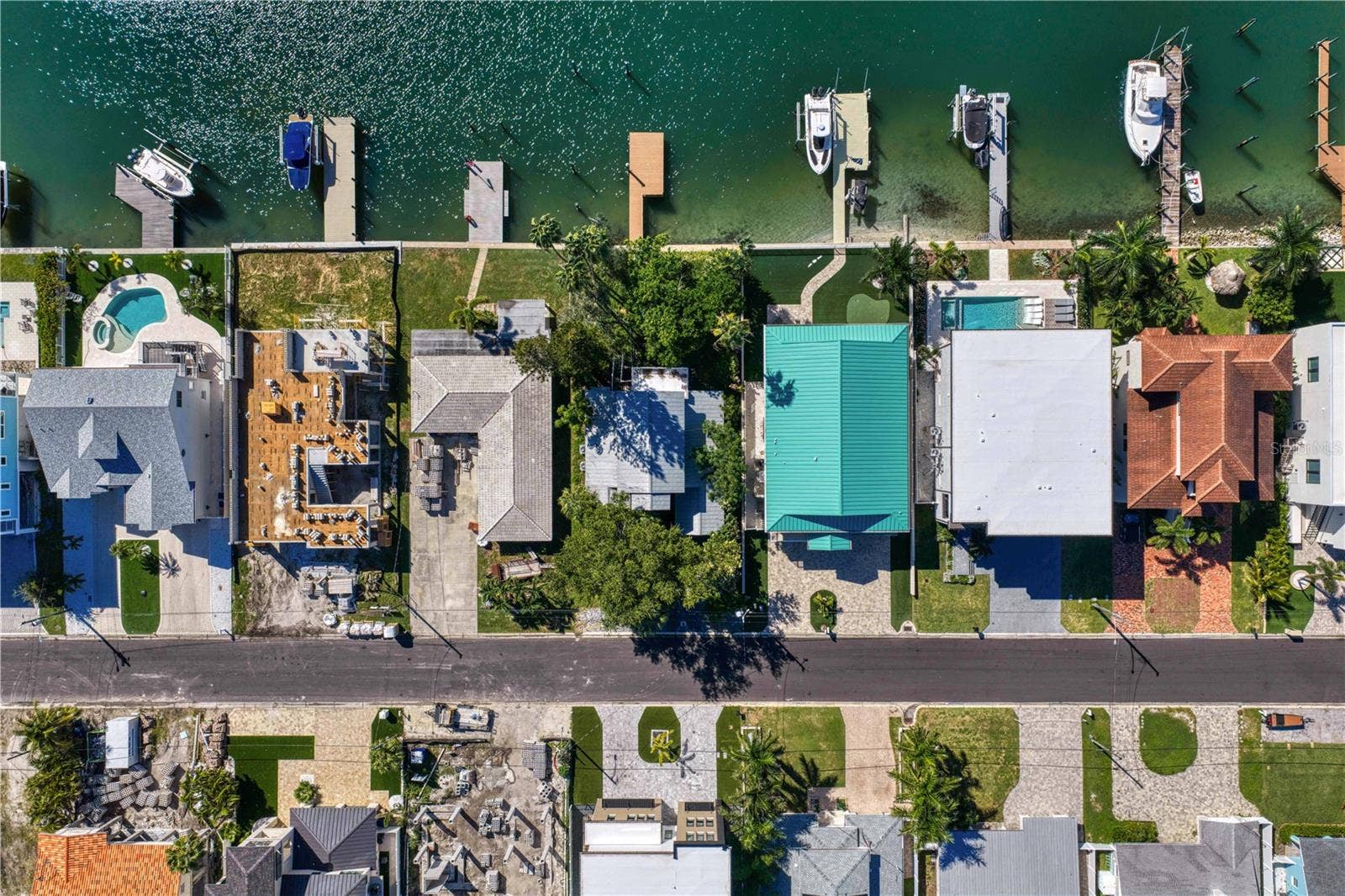 835 BAY POINT DRIVE, Madeira Beach, FL 33708