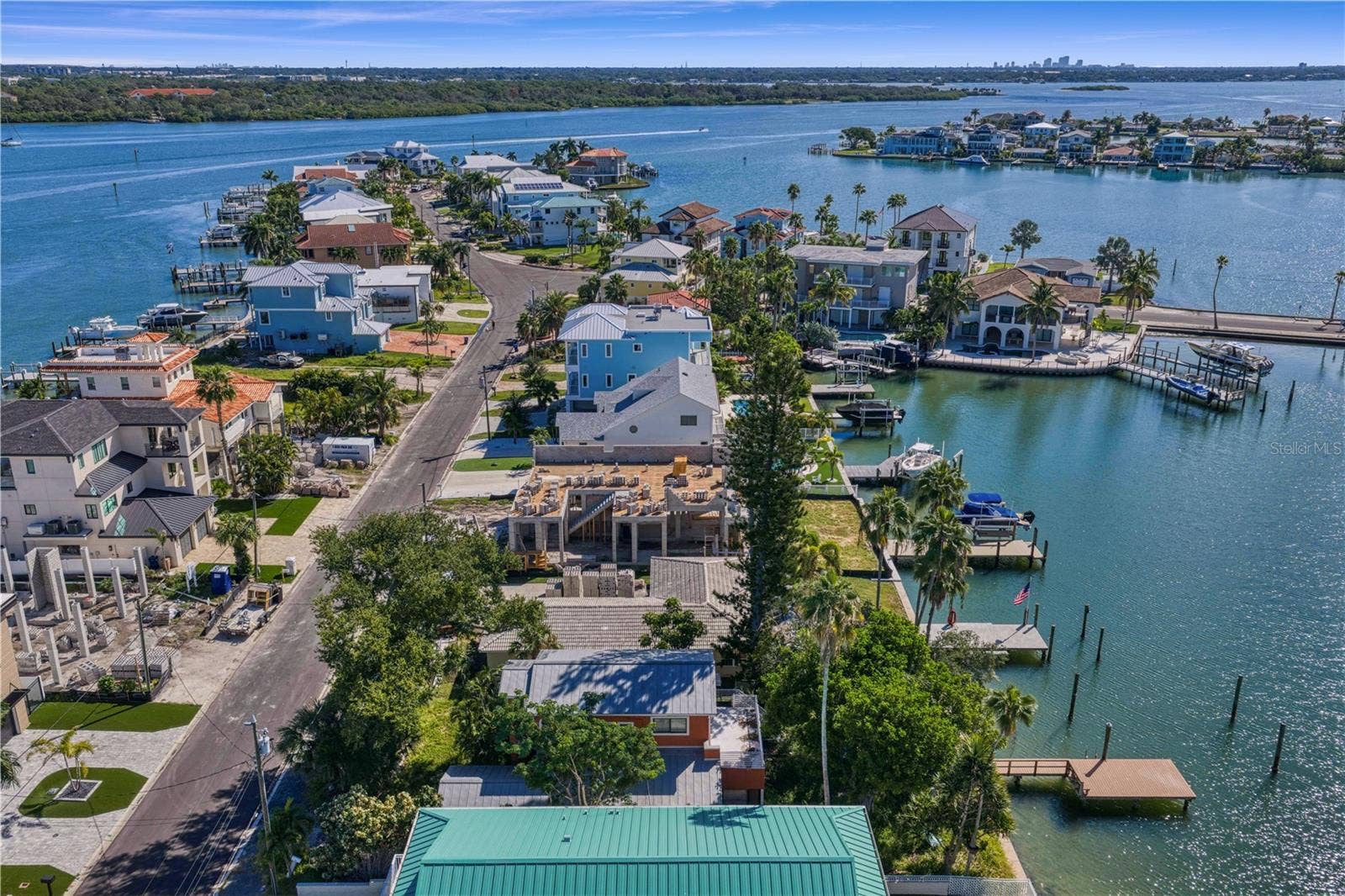 835 BAY POINT DRIVE, Madeira Beach, FL 33708
