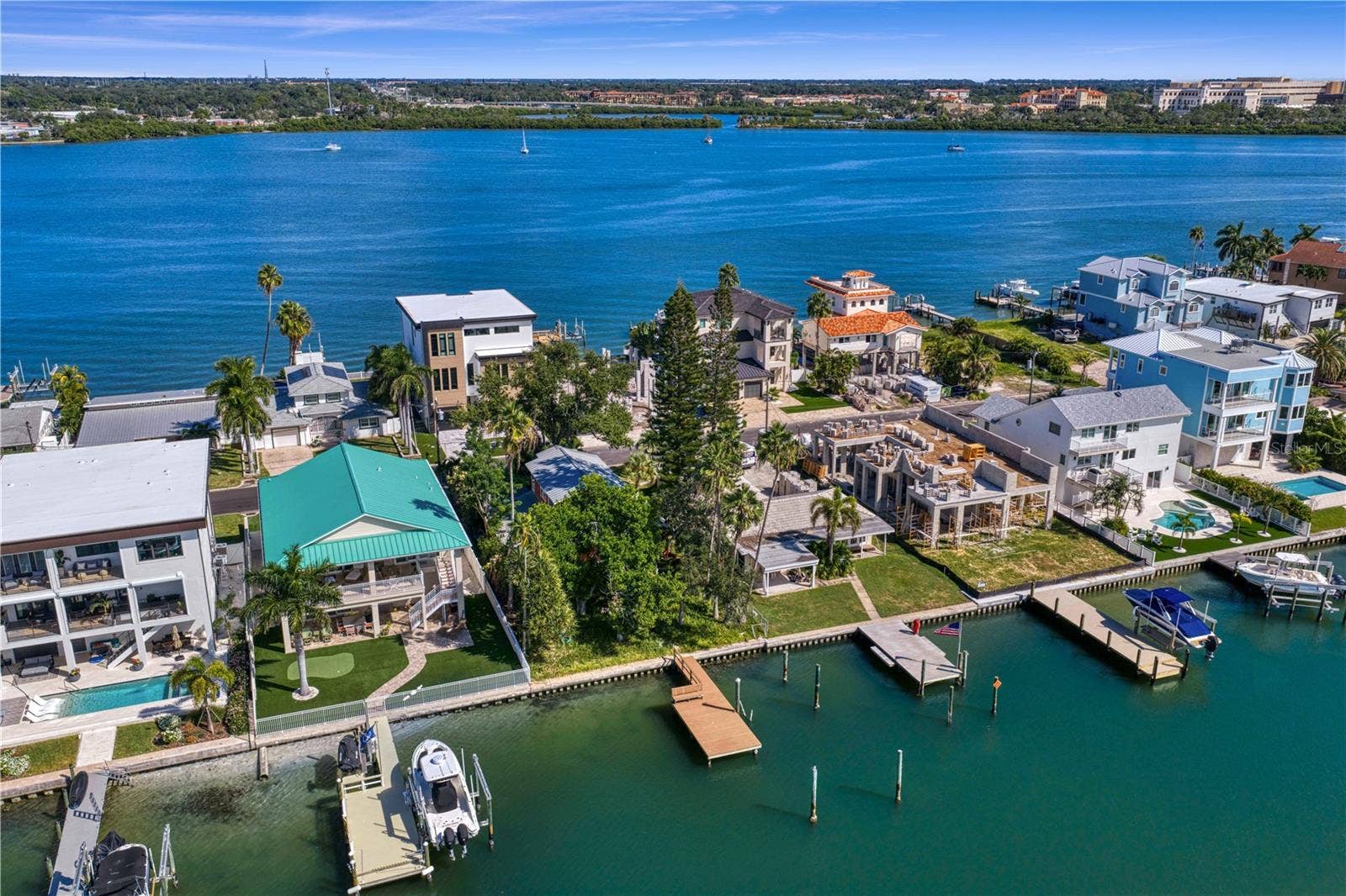 835 BAY POINT DRIVE, Madeira Beach, FL 33708