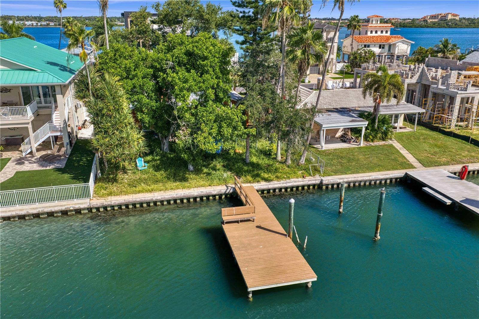 835 BAY POINT DRIVE, Madeira Beach, FL 33708