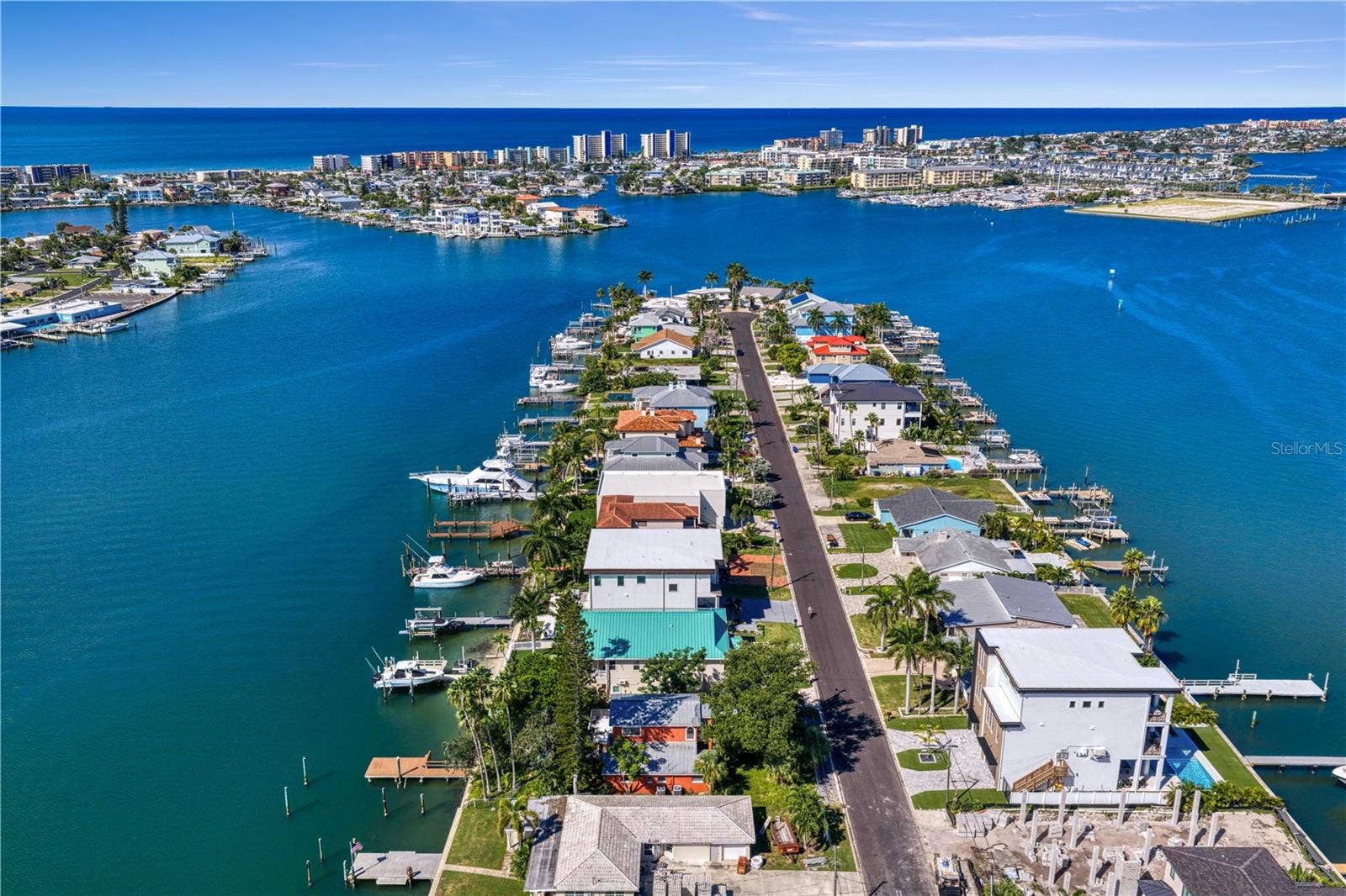 835 BAY POINT DRIVE, Madeira Beach, FL 33708