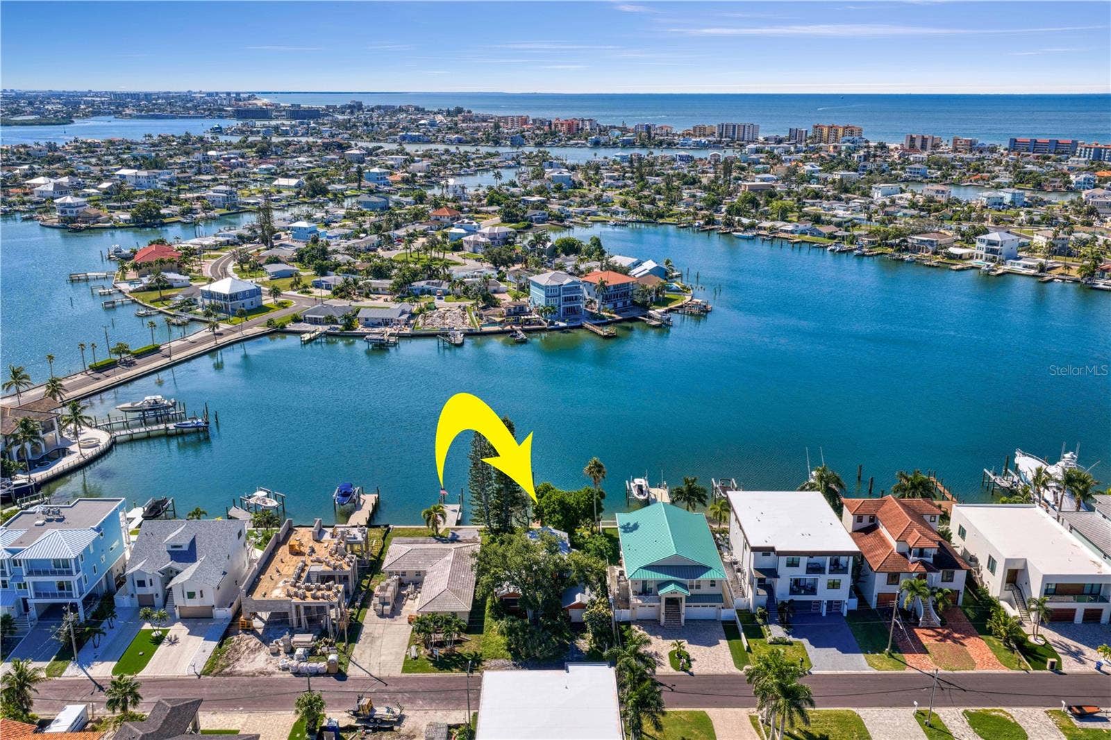 835 BAY POINT DRIVE, Madeira Beach, FL 33708