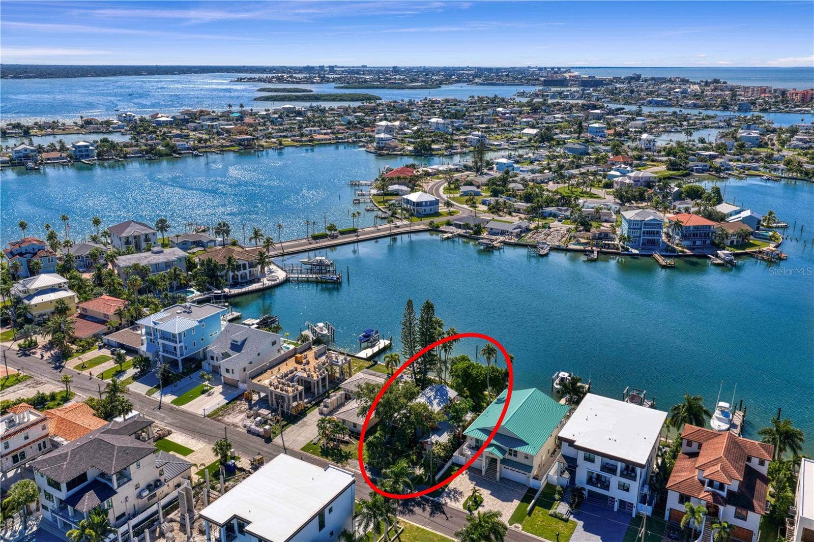 835 BAY POINT DRIVE, Madeira Beach, FL 33708