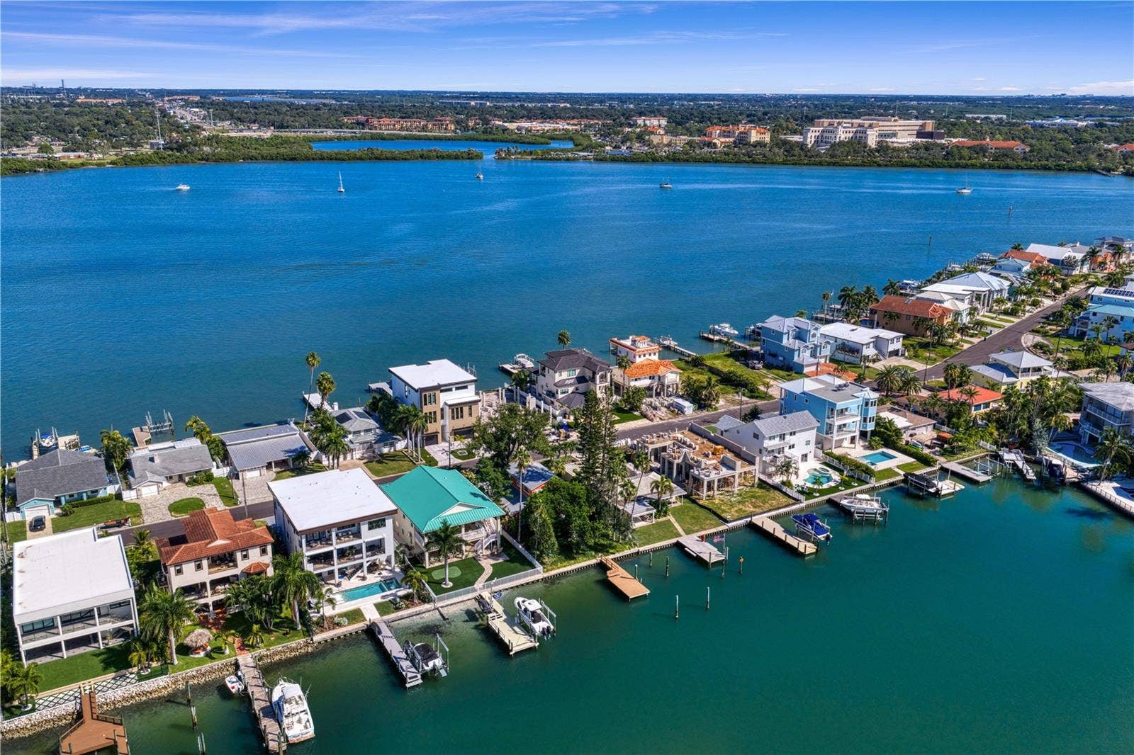 835 BAY POINT DRIVE, Madeira Beach, FL 33708