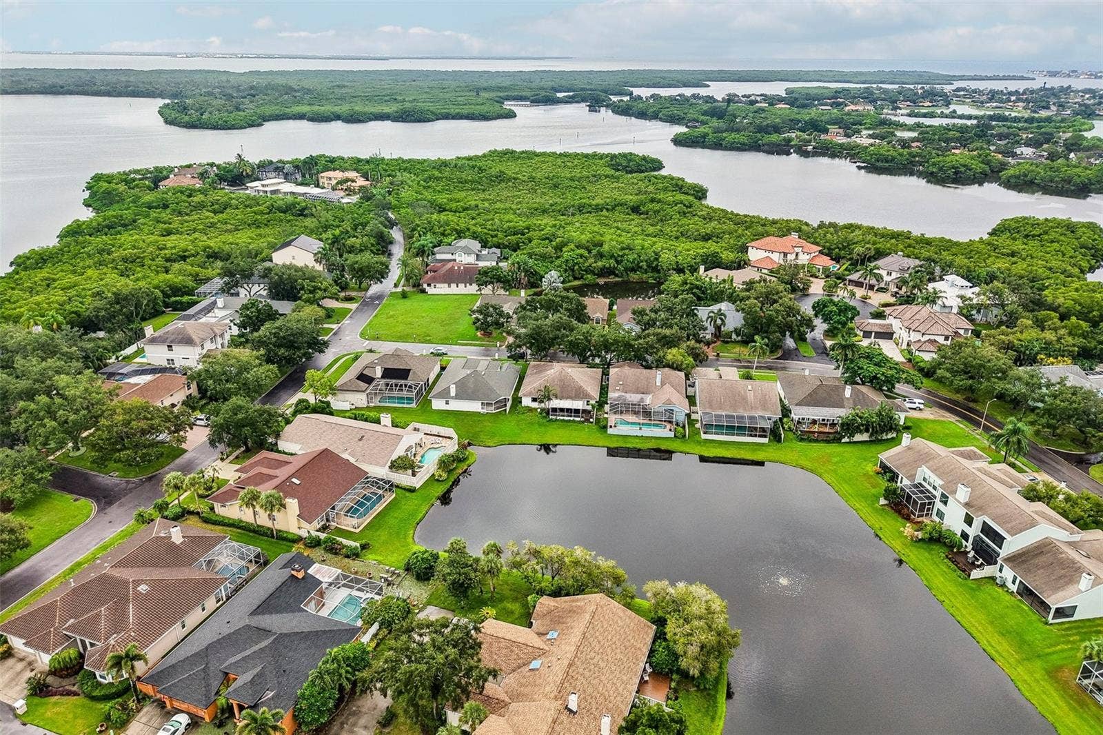 1175 SAN CARLOS AVENUE NE, St Petersburg, FL 33702