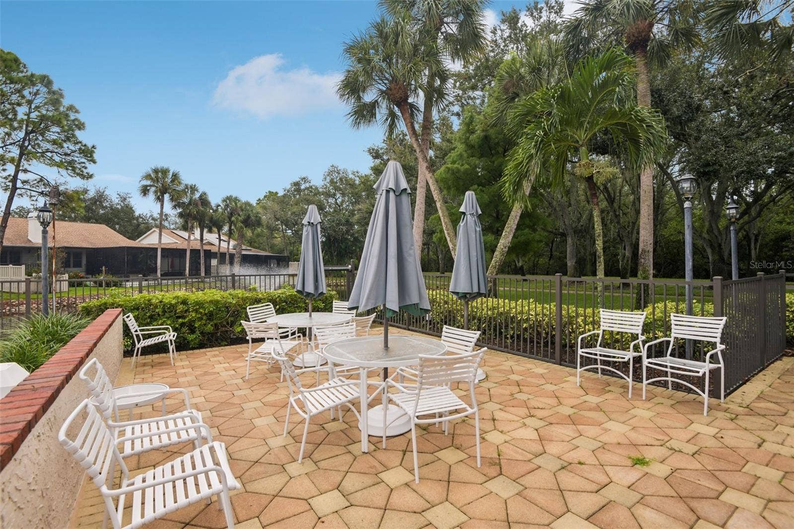 1175 SAN CARLOS AVENUE NE, St Petersburg, FL 33702