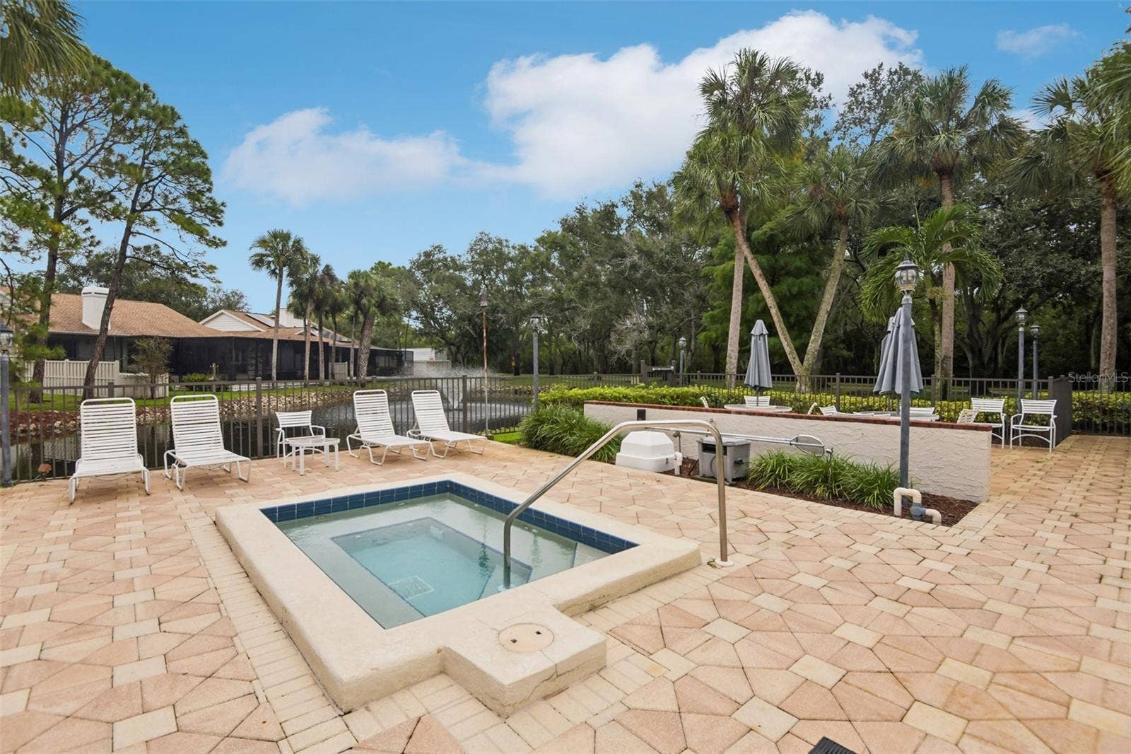 1175 SAN CARLOS AVENUE NE, St Petersburg, FL 33702