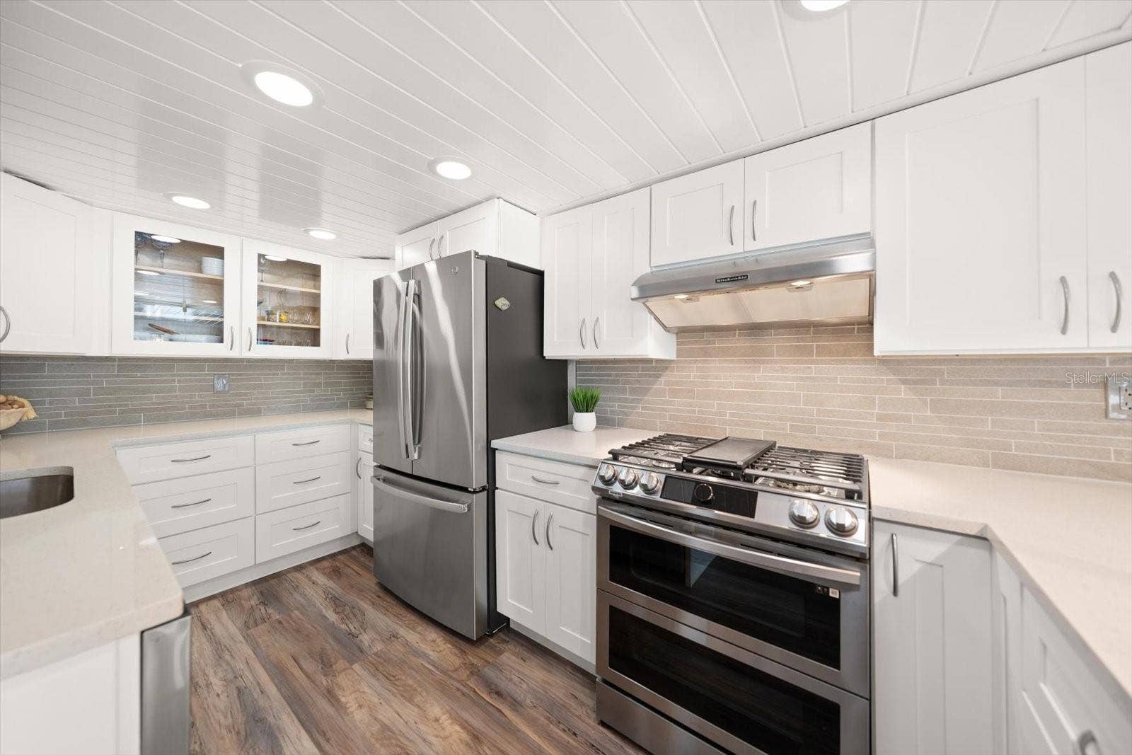 115 99TH AVENUE, Treasure Island, FL 33706 115 99TH AVENUE, Treasure Island, FL 33706