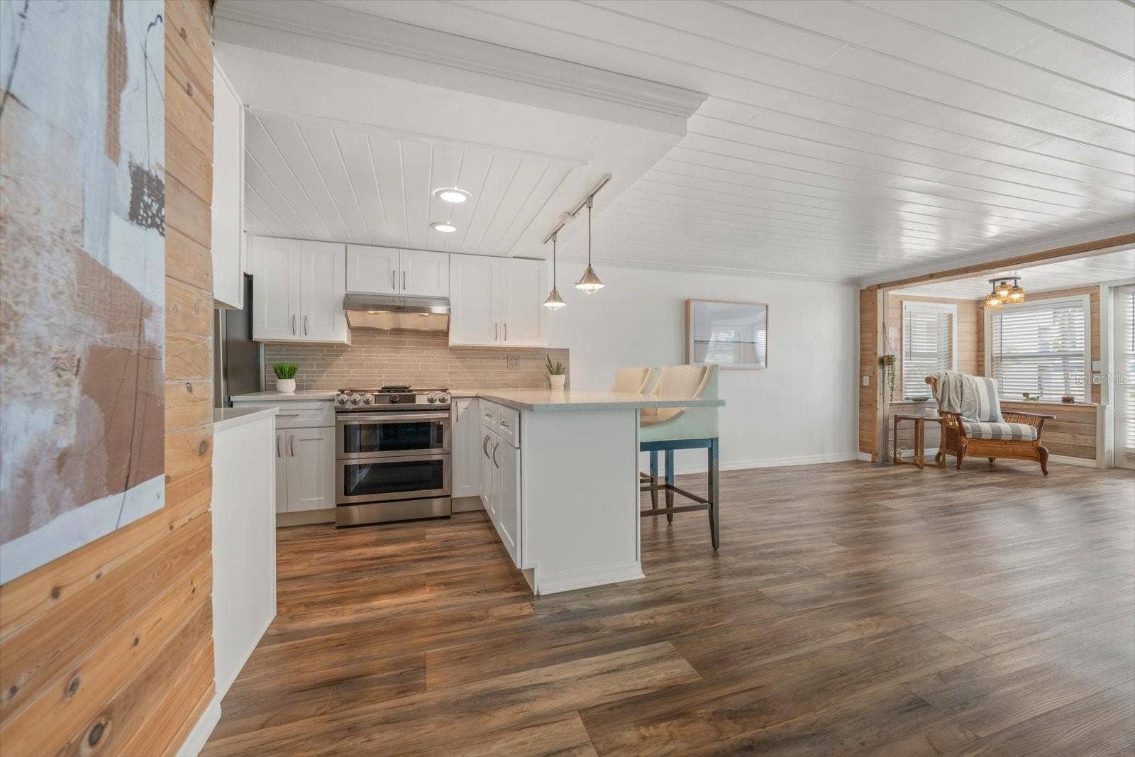 115 99TH AVENUE, Treasure Island, FL 33706 115 99TH AVENUE, Treasure Island, FL 33706