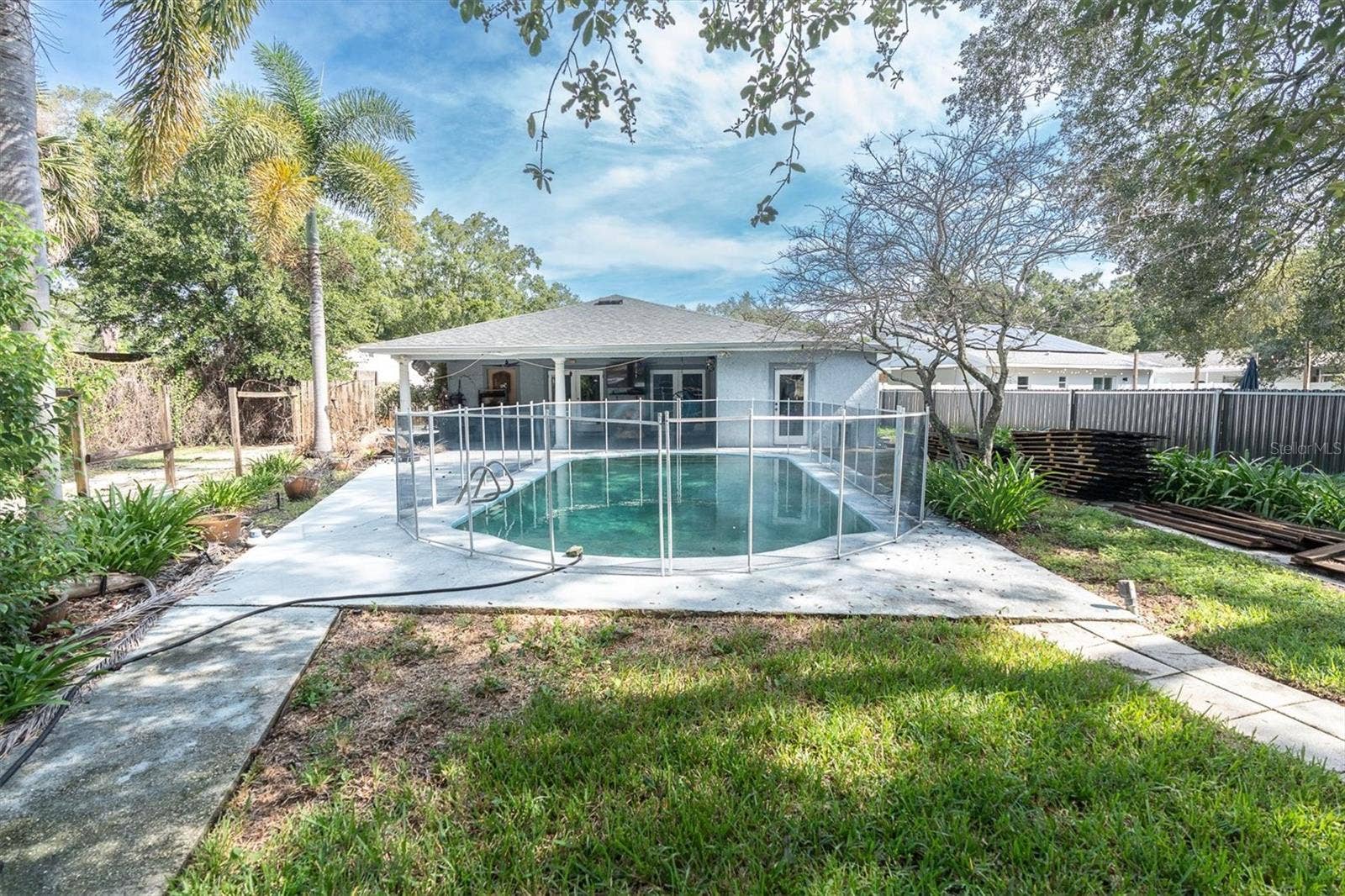 4726 W TAMBAY AVENUE, Tampa, FL 33611
