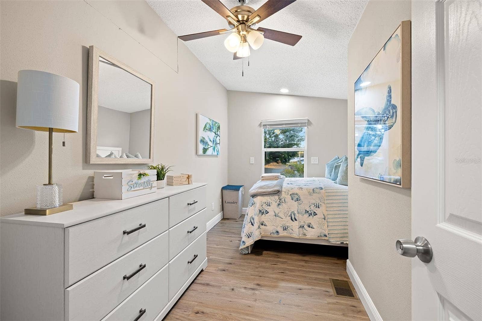 551 OMAHA STREET, Palm Harbor, FL 34683 551 OMAHA STREET, Palm Harbor, FL 34683