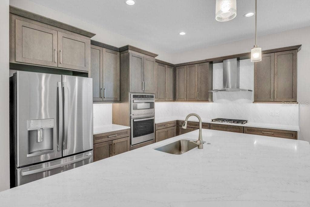 3869 CABERNET TERRACE, Wesley Chapel, FL 33543 3869 CABERNET TERRACE, Wesley Chapel, FL 33543