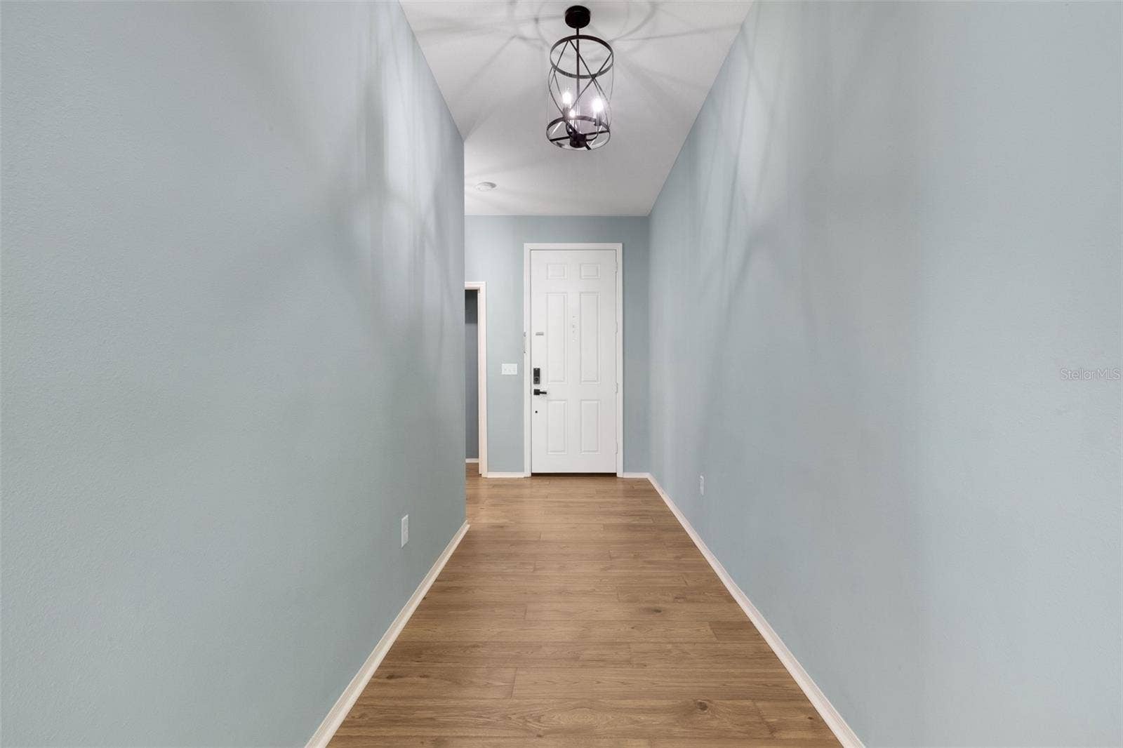 Hallway from Foyer to Main Living/Dining Area & Kitchen
