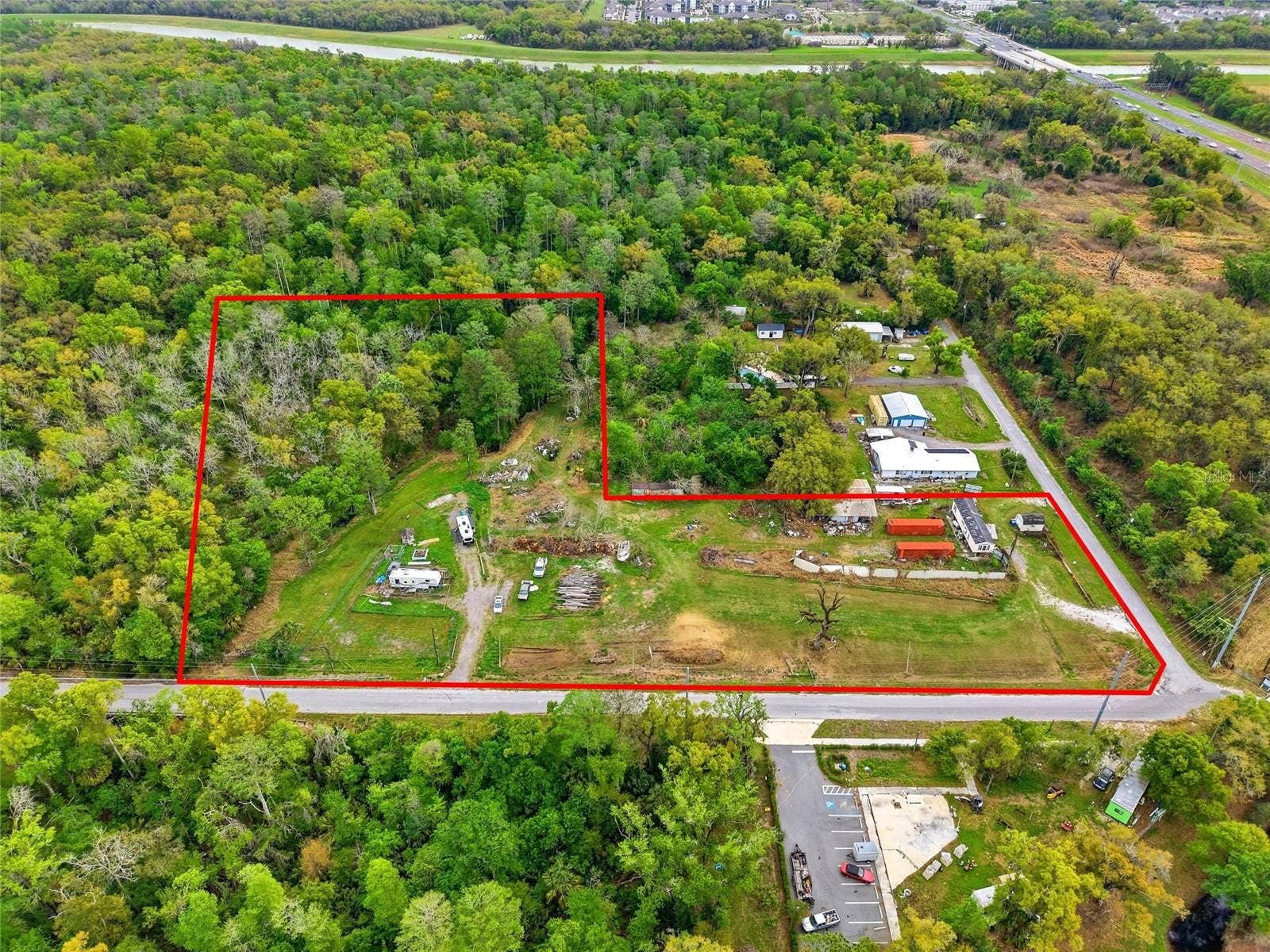 9014 122 AVENUE, Tampa, FL 33637 9014 122 AVENUE, Tampa, FL 33637