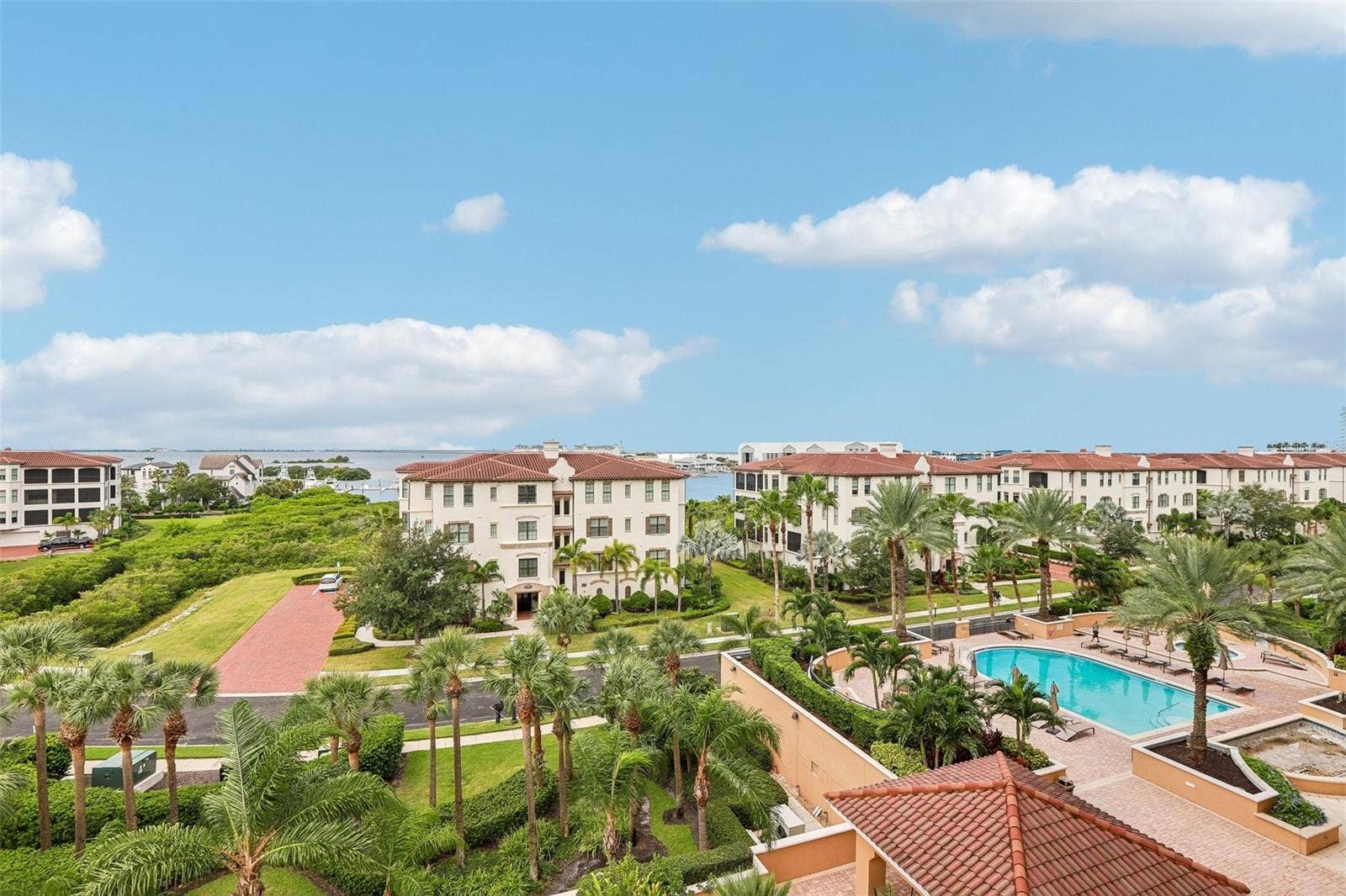 5823 BOWEN DANIEL DRIVE, #601, Tampa, FL 33616 5823 BOWEN DANIEL DRIVE, #601, Tampa, FL 33616