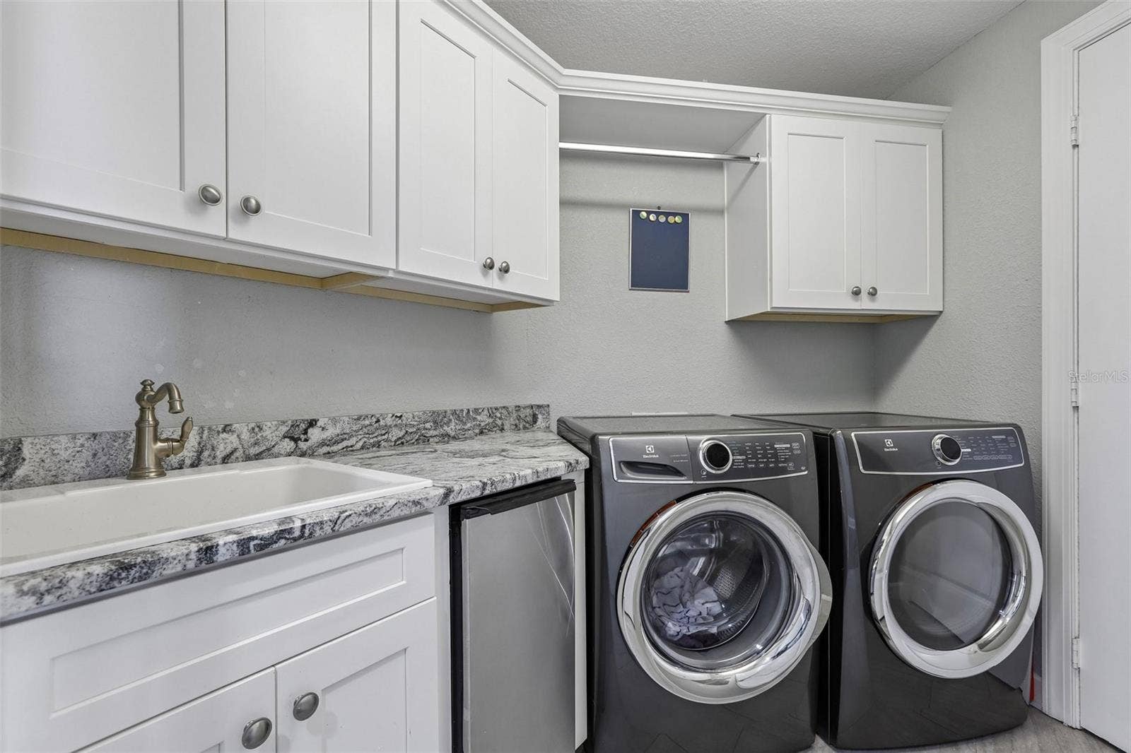 5823 BOWEN DANIEL DRIVE, #601, Tampa, FL 33616 Laundry
