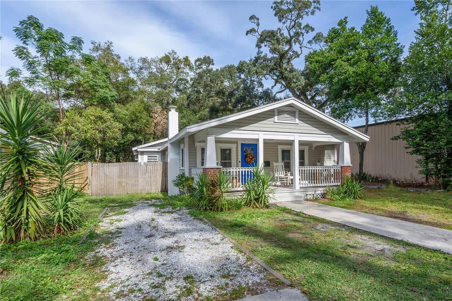 Property photo for 806 E HAMILTON AVENUE, Tampa, FL