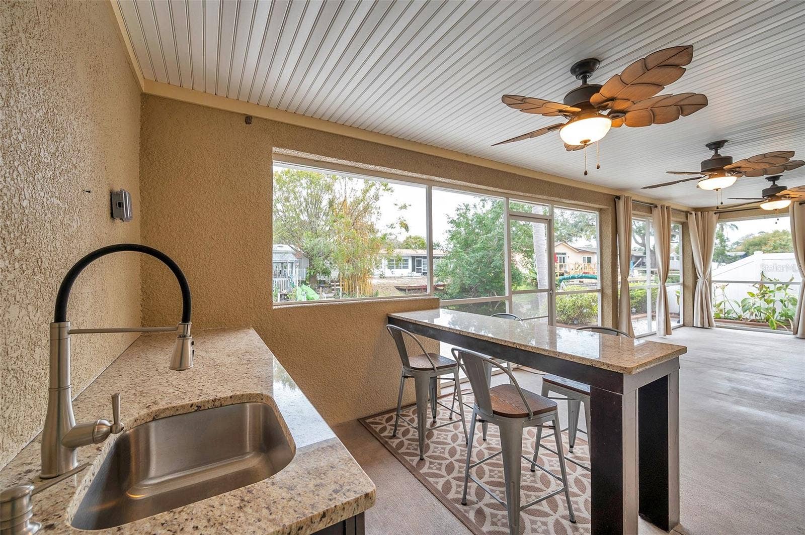 8 CITRUS DRIVE, Palm Harbor, FL 34684 8 CITRUS DRIVE, Palm Harbor, FL 34684