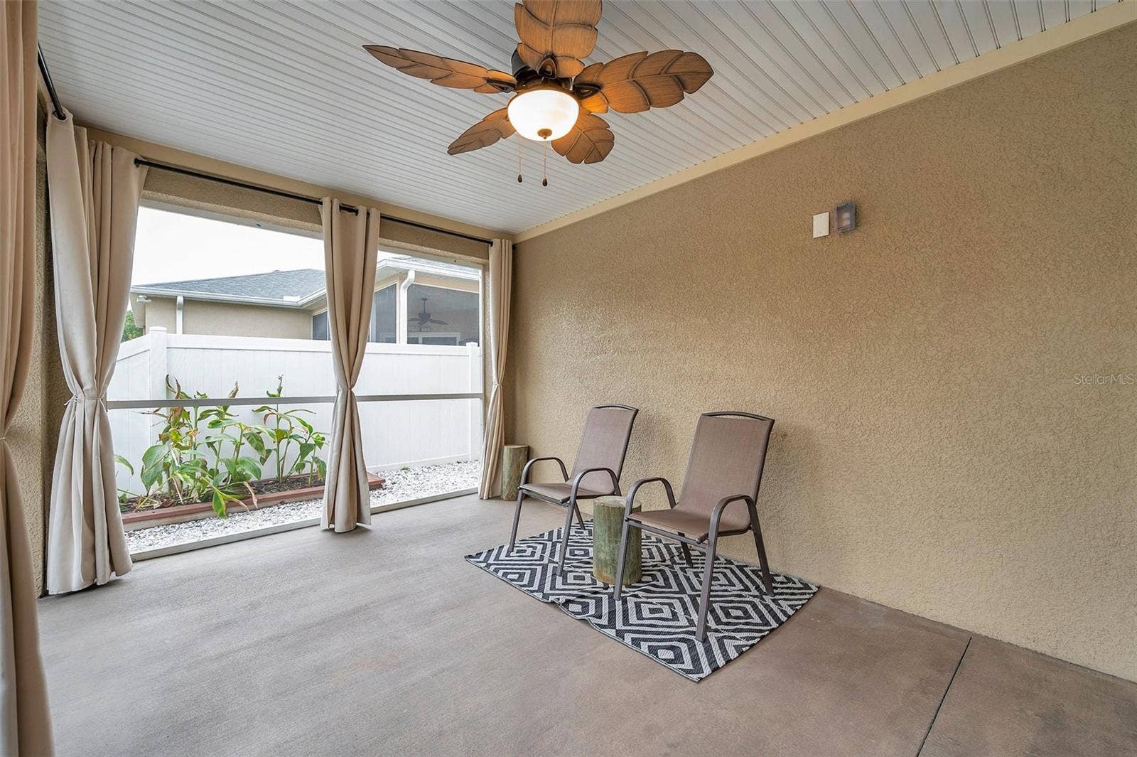 8 CITRUS DRIVE, Palm Harbor, FL 34684 8 CITRUS DRIVE, Palm Harbor, FL 34684