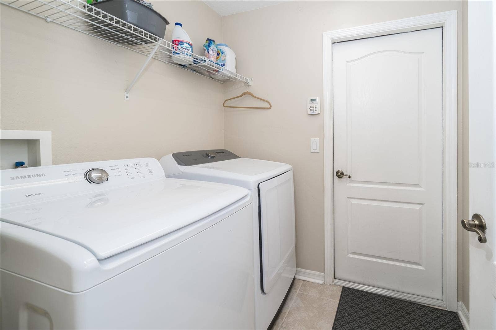 3428 CHAPEL CREEK CIRCLE, Wesley Chapel, FL 33544 3428 CHAPEL CREEK CIRCLE, Wesley Chapel, FL 33544