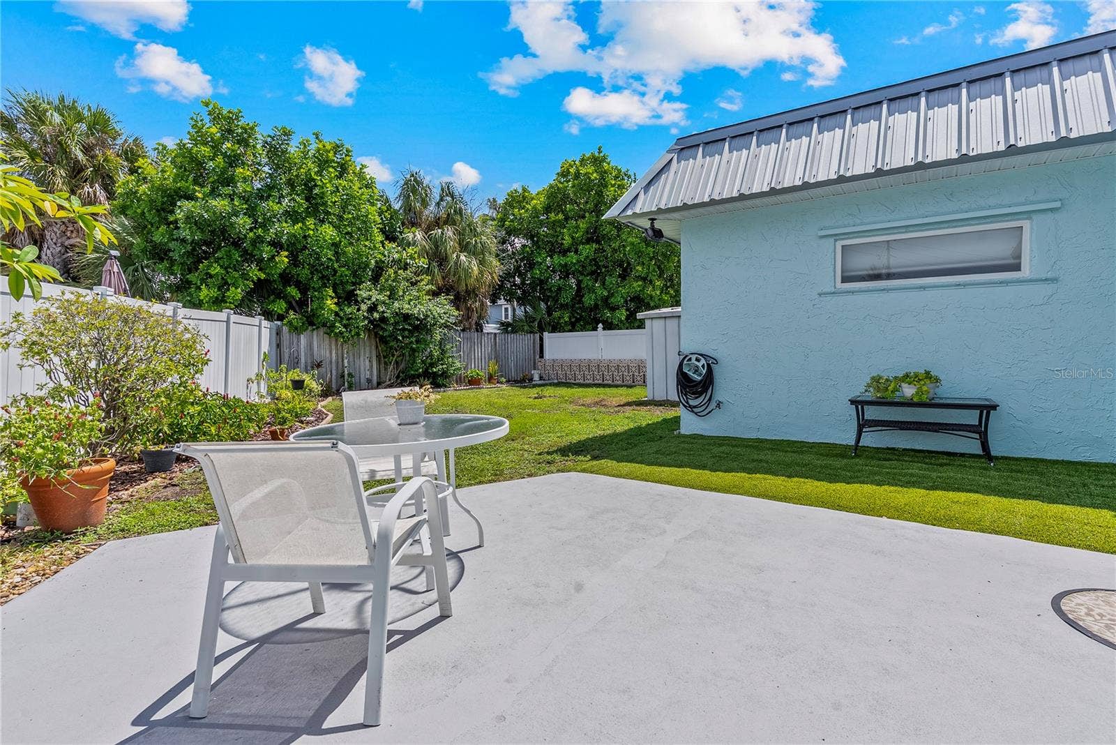 404 HARBOR DRIVE S, Indian Rocks Beach, FL 33785 404 HARBOR DRIVE S, Indian Rocks Beach, FL 33785
