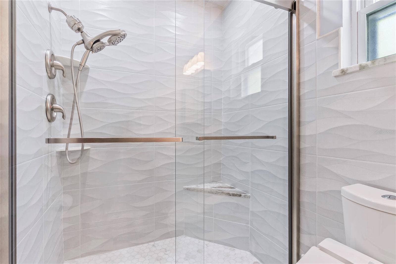 404 HARBOR DRIVE S, Indian Rocks Beach, FL 33785 Primary Bathroom