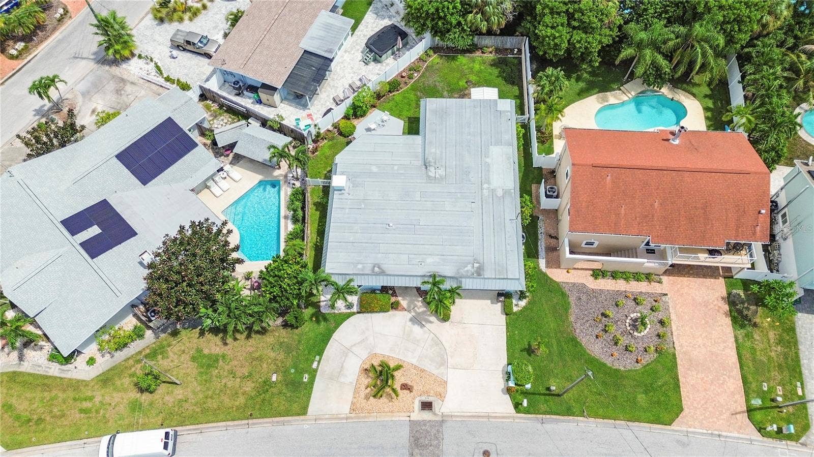 404 HARBOR DRIVE S, Indian Rocks Beach, FL 33785 404 HARBOR DRIVE S, Indian Rocks Beach, FL 33785