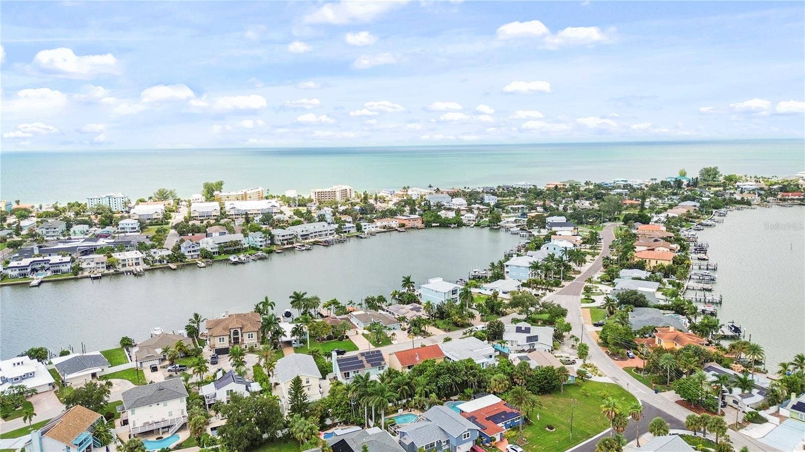 404 HARBOR DRIVE S, Indian Rocks Beach, FL 33785 404 HARBOR DRIVE S, Indian Rocks Beach, FL 33785